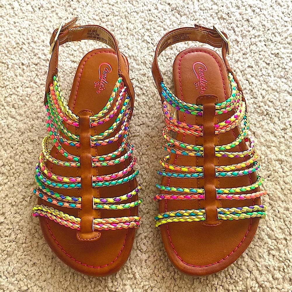 NWOT Candie’s Sandals Girl’s Size 3 Brown Strappy Multicolor Neon